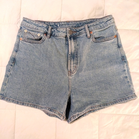 Mom Jean Shorts - Picture 1 of 2